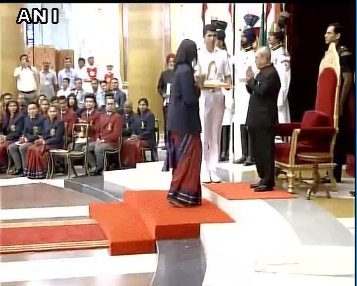 Sportspersons And Coaches Honoured by President of India