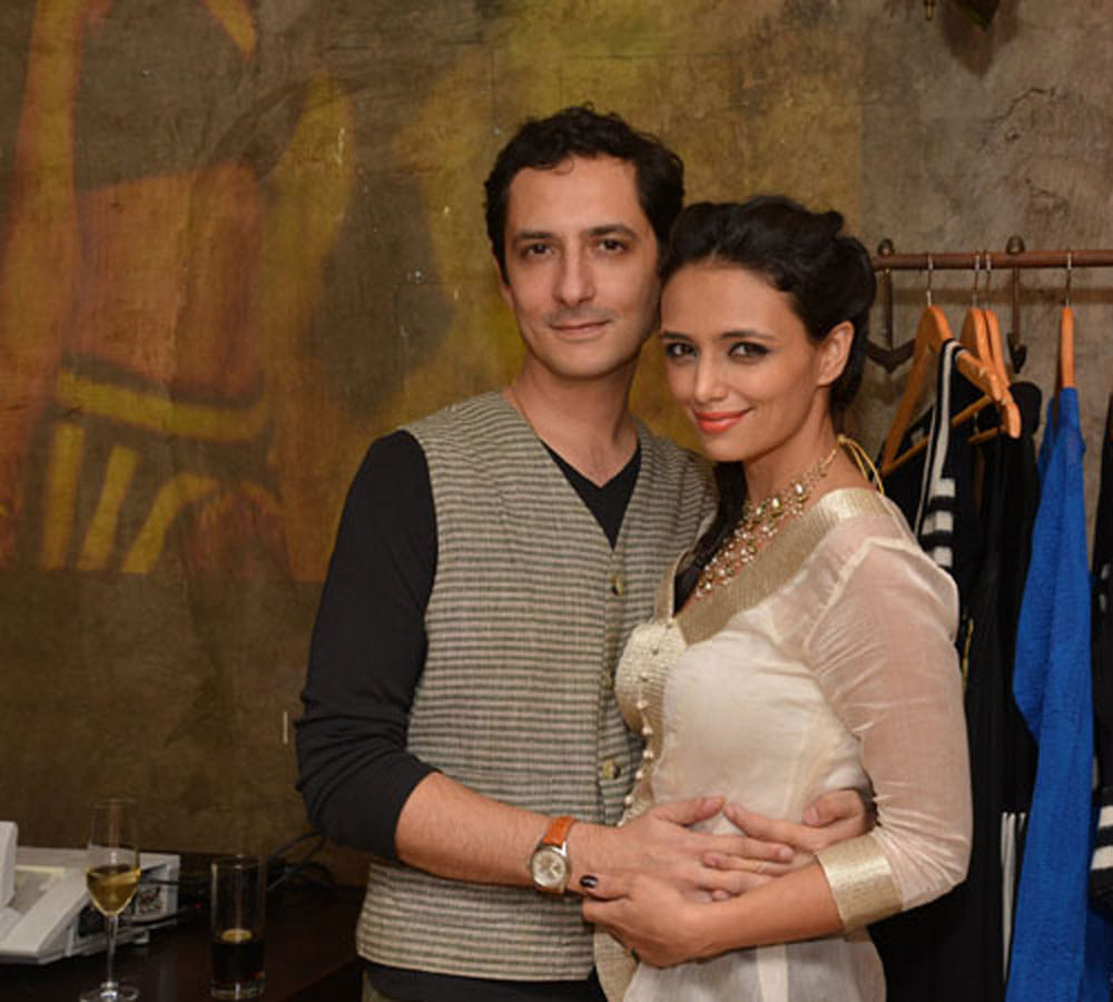 roshni chopra post first photo of her baby