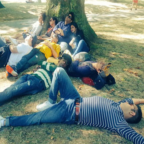 kapil sharma enjoys holidays in london with his girfriend