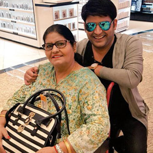 kapil sharma enjoys holidays in london with his girfriend