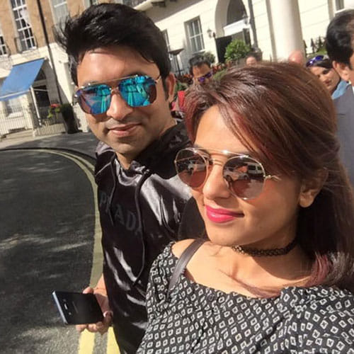 kapil sharma enjoys holidays in london with his girfriend
