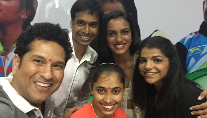 Tendulkar presents BMWs to India's Olympic medallists