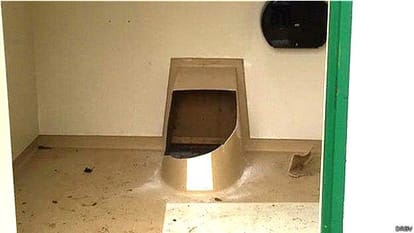  Jump shot phone in toilet tank