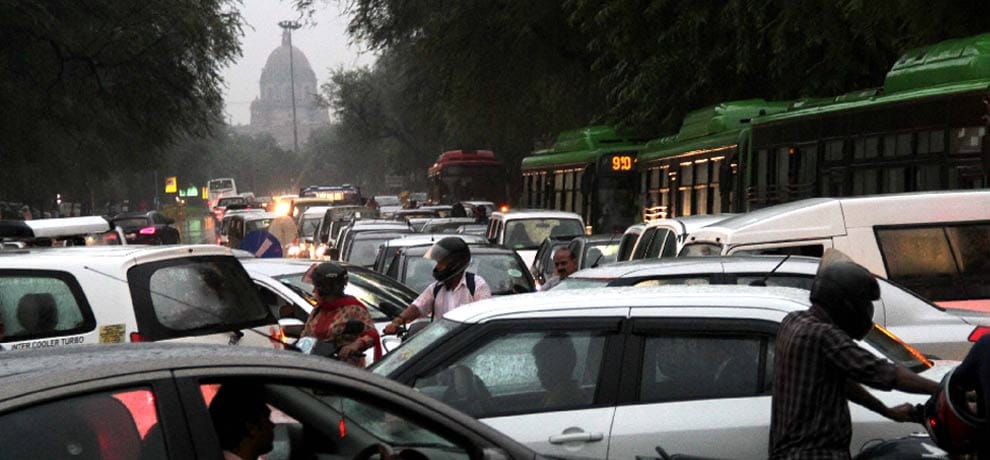 VVIP in the lake in the city were jammed affair