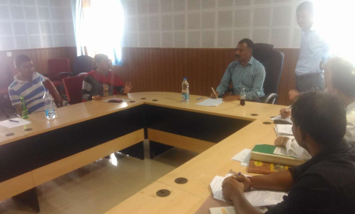 Board meeting of councilors commotion