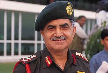 Jammu and Kashmir Governor can be replaced