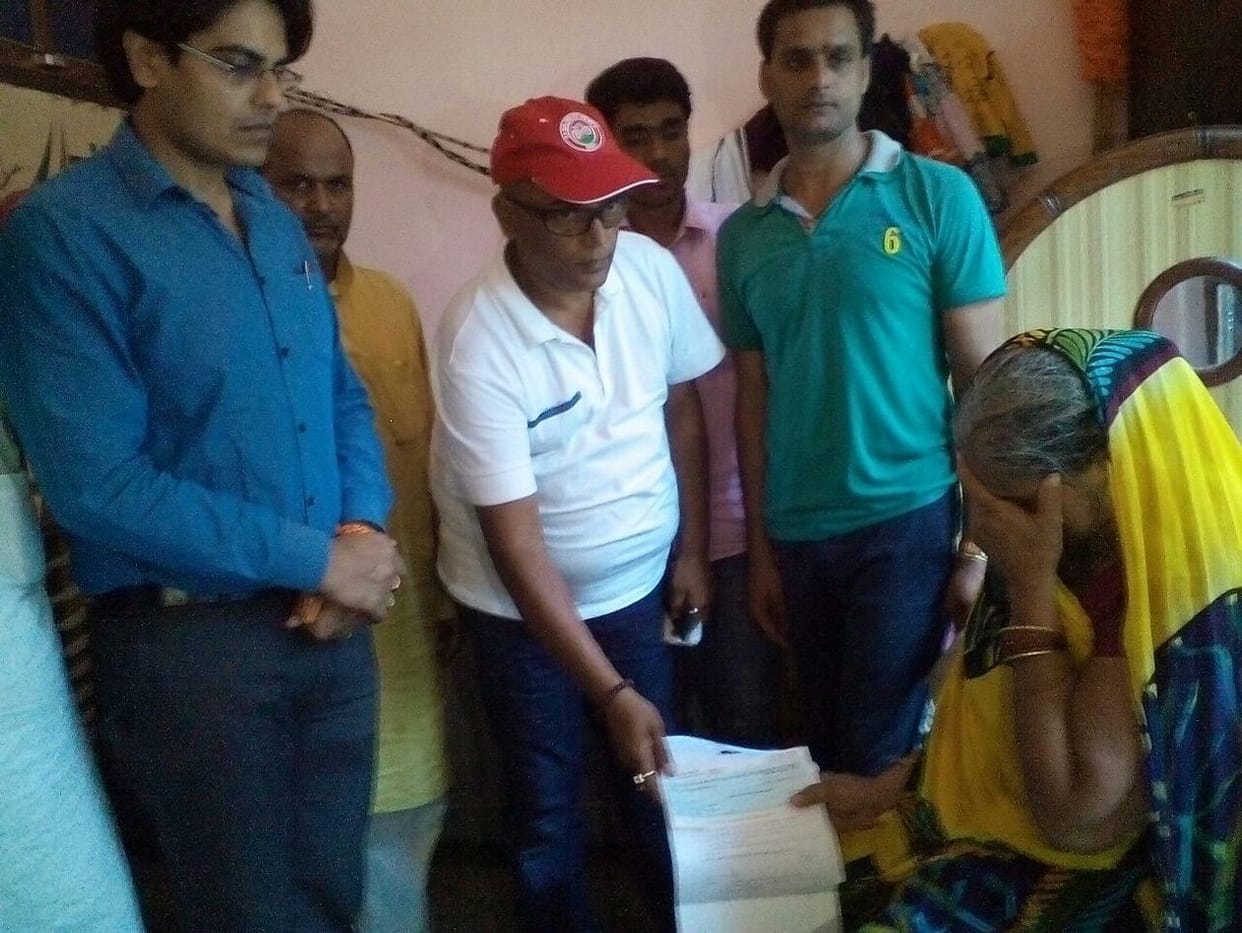 20 lacs give to martyrs si mother