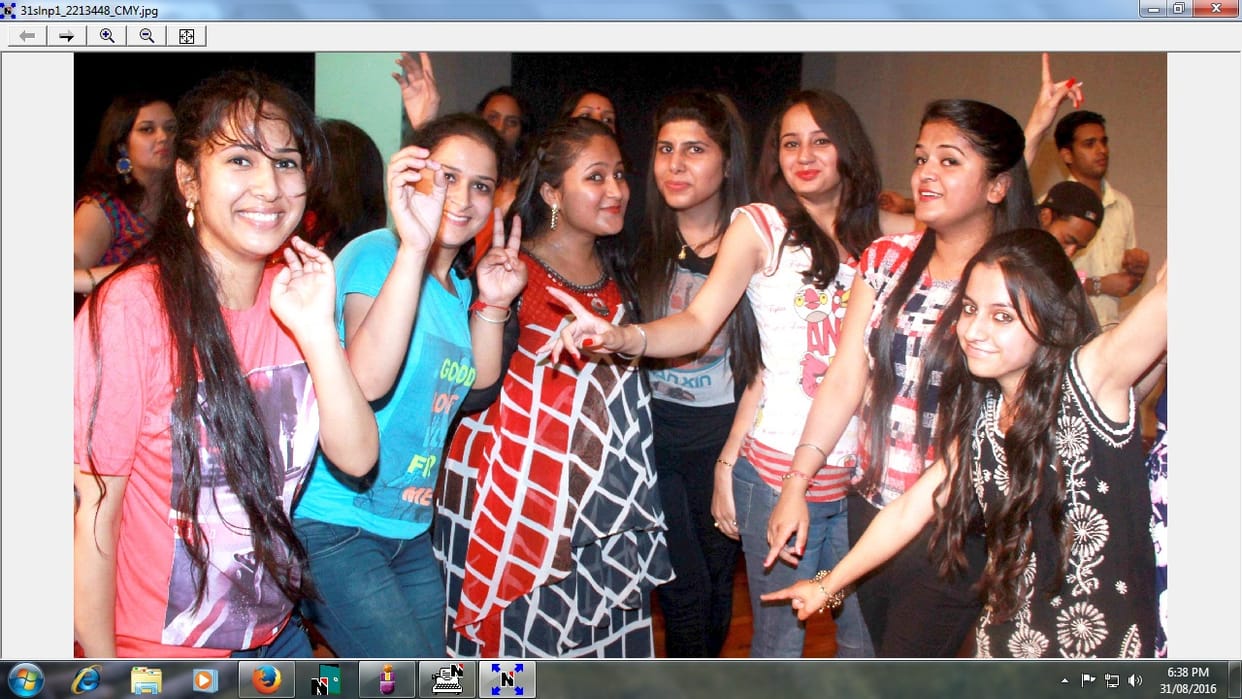 In nauni universty fresher party