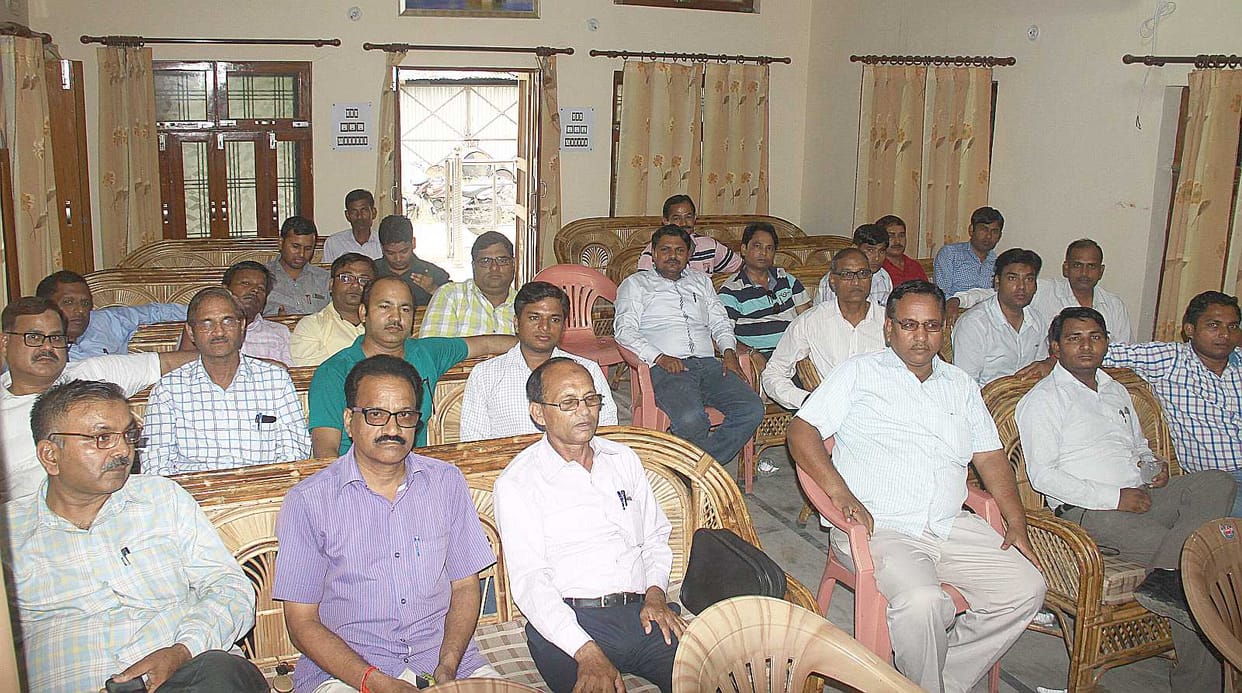 Diploma engineers work Boycott the performance 