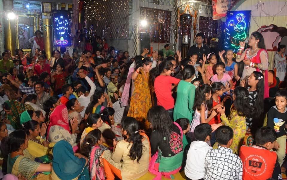 PiliGrim Dance on Fire At Mandi, himachal.