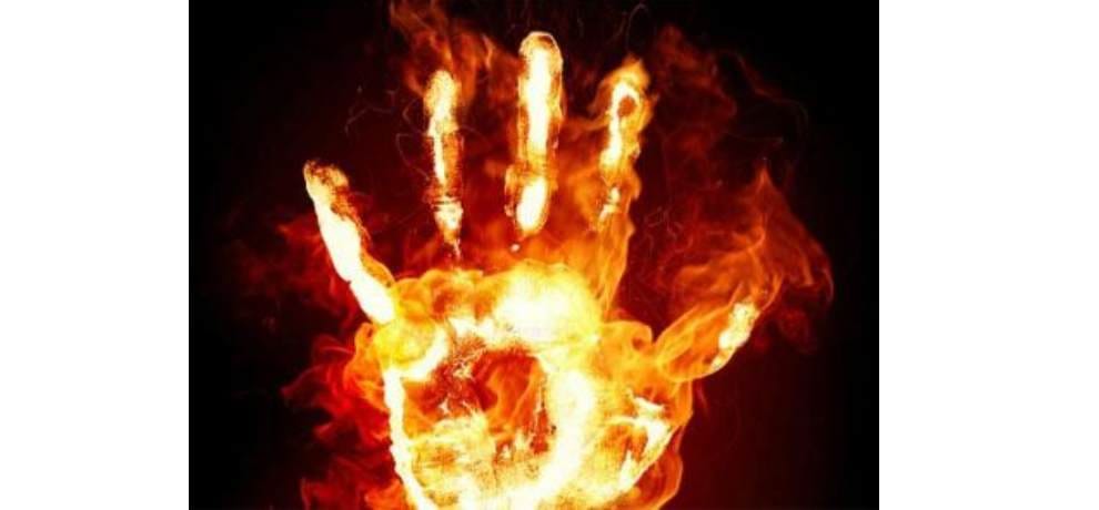 Student Set himself in Fire at Hamirpur.