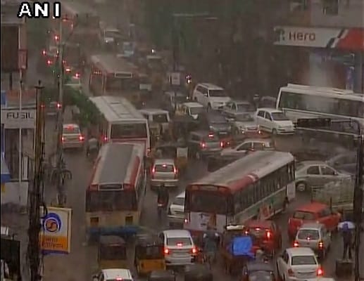 Some pictures of heavy rain in Delhi Ncr