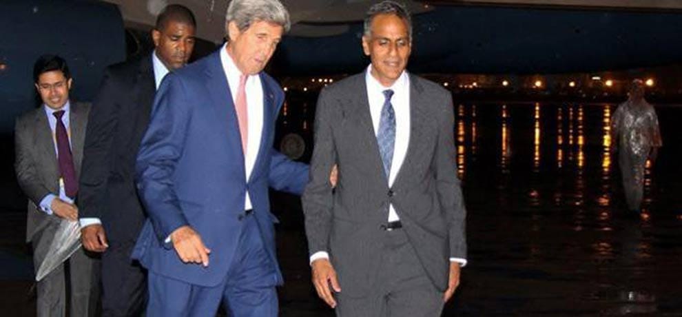 US foriegn minister's security breach, Kashmiri man was entering the hotel with sharp blade 