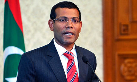 Maldives court issues arrest warrant for ex-president Nasheed