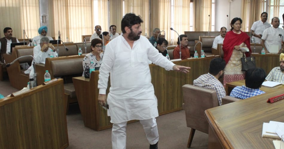 Municipal corporation meeting today, Congress announced boycott