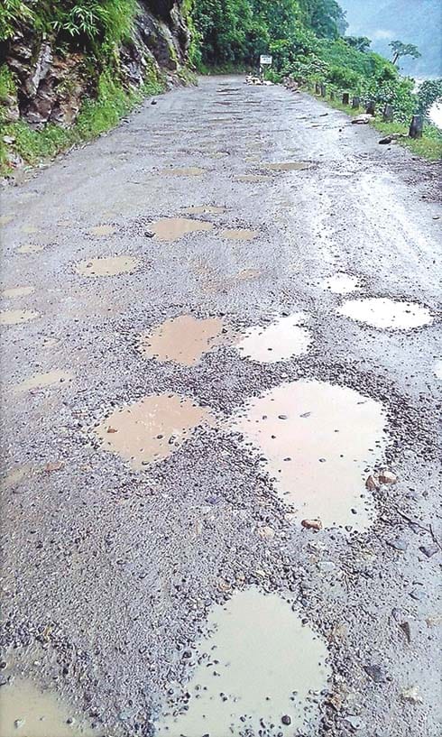 100 potholes on the road of 20 km