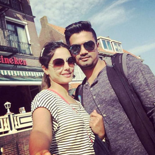 this heroine dating with her producer
