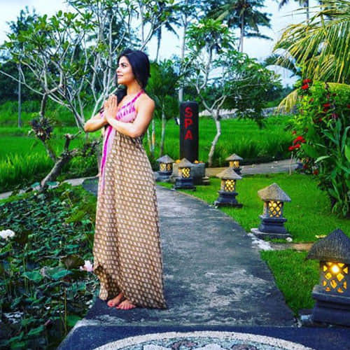 shenaz treasury shared her vacation photos in instagram