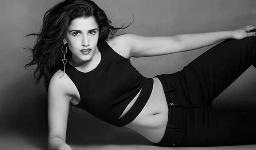 raveena taurani is ready for entry in bollywood