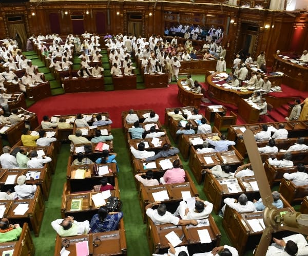  UP MLA's salaries to be increased.