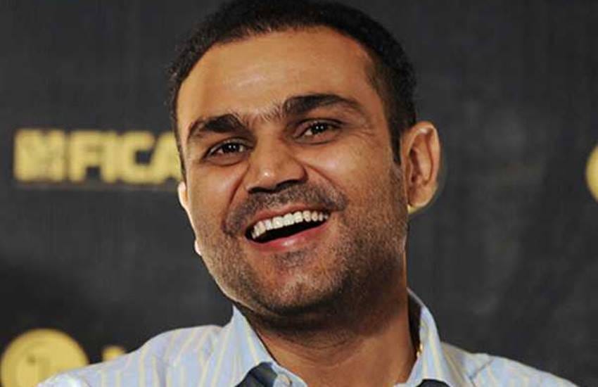 Ipl 10 Punjab Coach Virender Sehwag Wishes Muttiah Muralitharan On Twitter