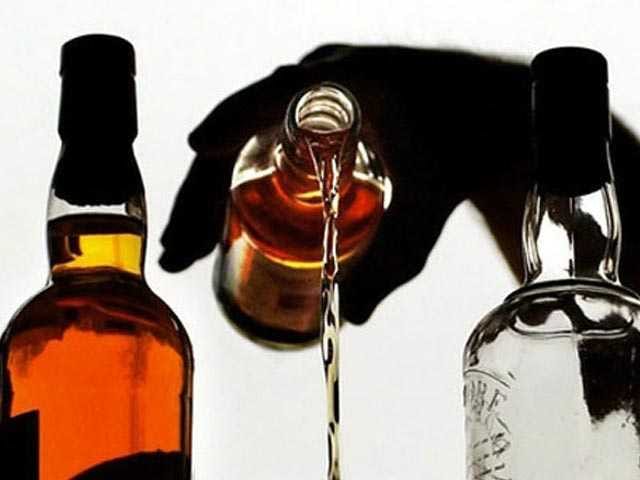 Border adjoining liquor shops remain closed