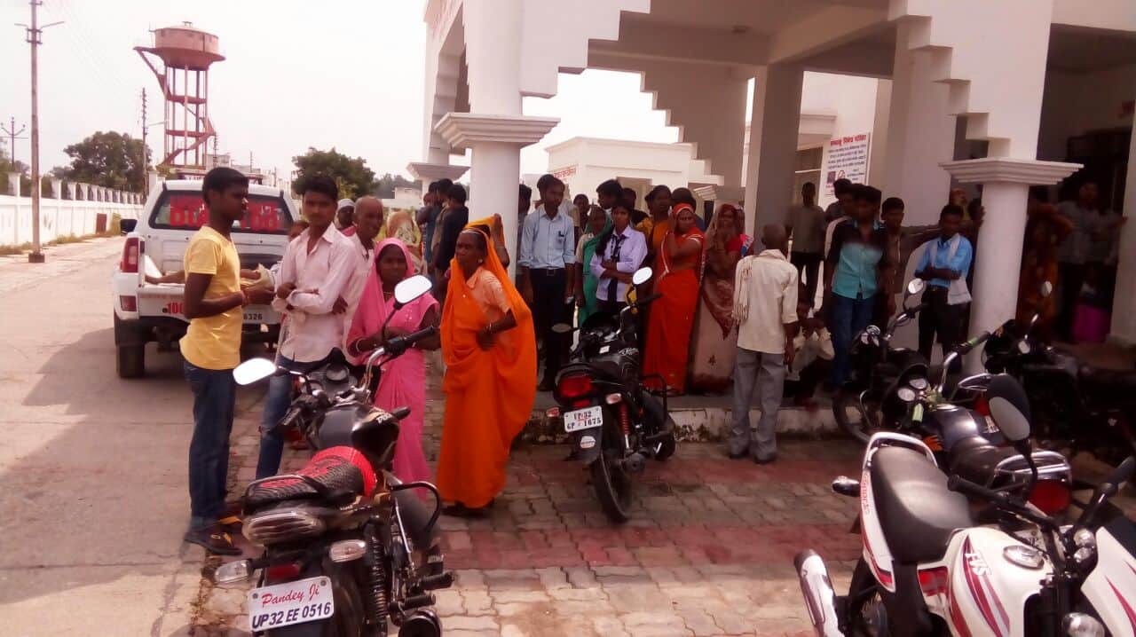 bike bus accident in lucknow