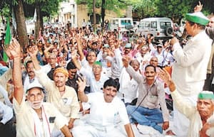 demonstration near ambedkar crossing