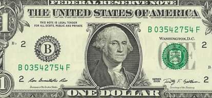 Three lakhs of rupees in the name of dollar by trapping in HoneyTrap