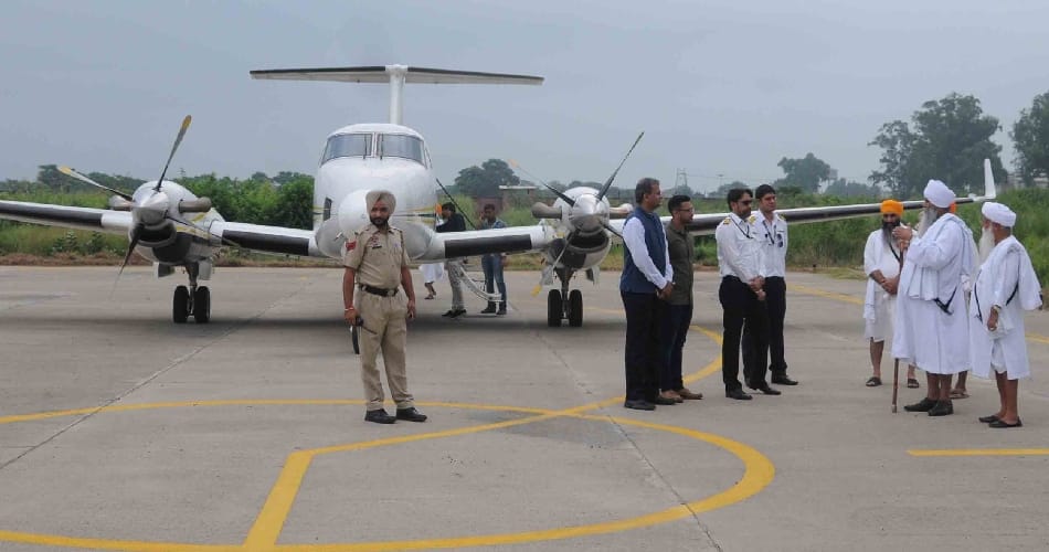 jet smart air company flight from ludhiana to delhi with special unlimited offer
