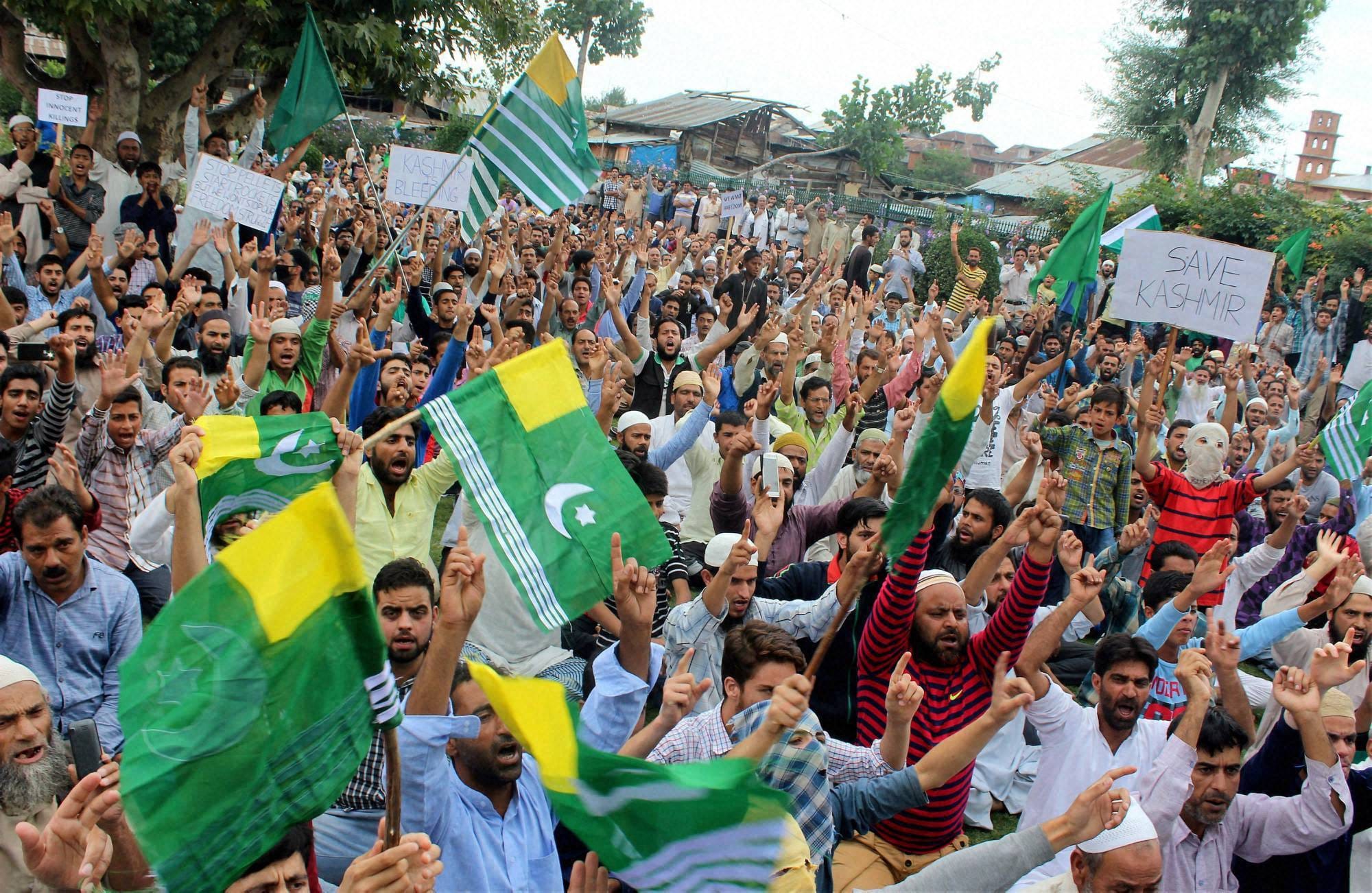 again violence continue in kashmir