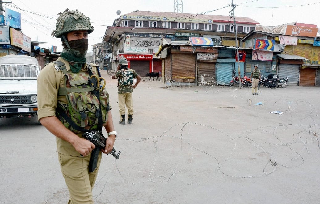 Markets open in Kashmir