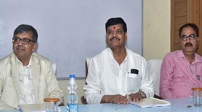 Shivpal yadav press conference in etawah