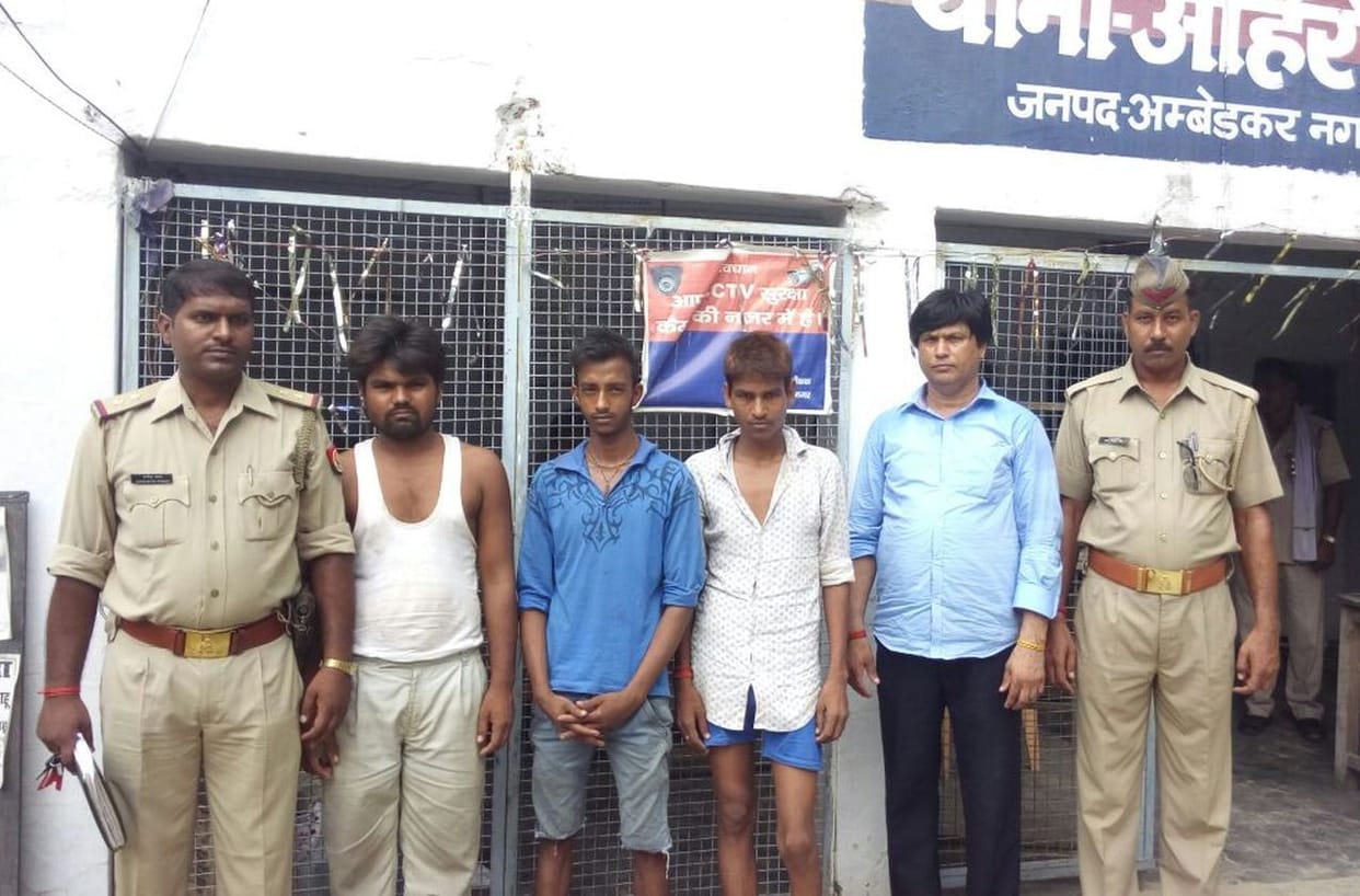 Illegal liquor factory conducting in closed rice mill at Sonawan seized
