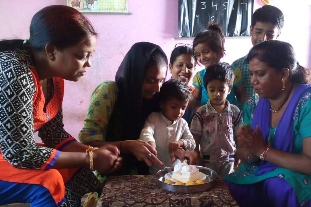 uttarakhand cm harish rawat adopted kid birthday celebration