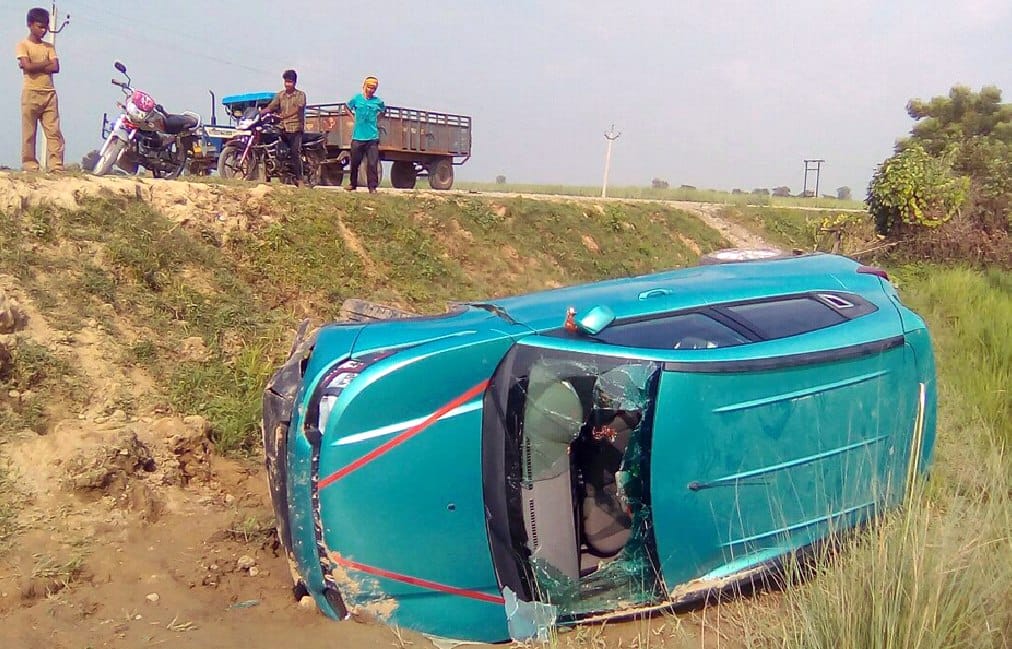 accident, swift car accident, thundarzone, driver injured, mohali, chandigarh,
