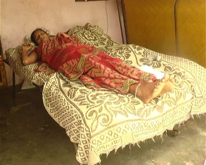 in laws threw acid on woman after astrologer predicts baby girl