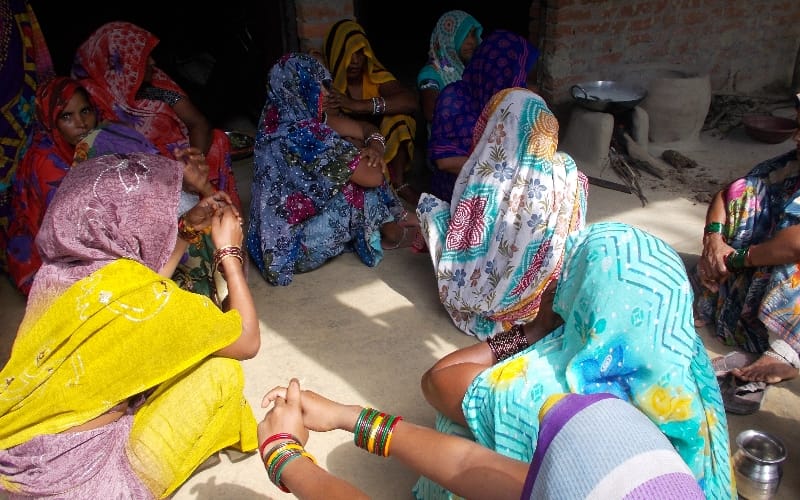 loot in bkt by kachchha baniyan gang 