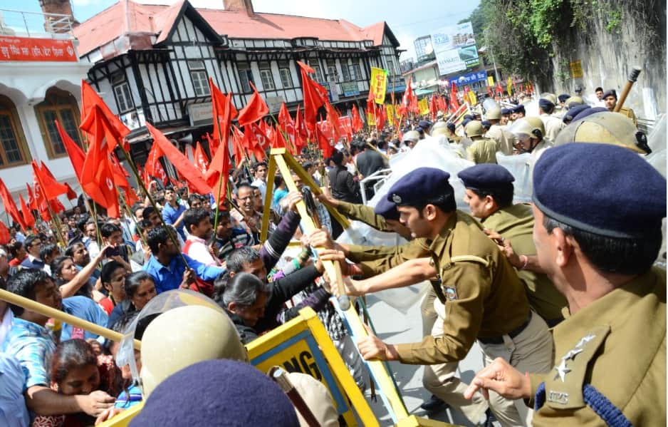 Trade Union Strike and Chakka Jam in Himachal.