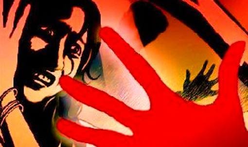 Rape of teenager in the garden in kanpur