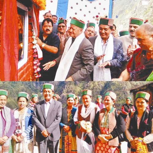 cm virbhadra singh dance on kinnauri nati
