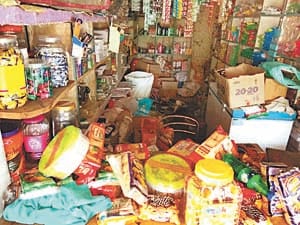 loot to school manager