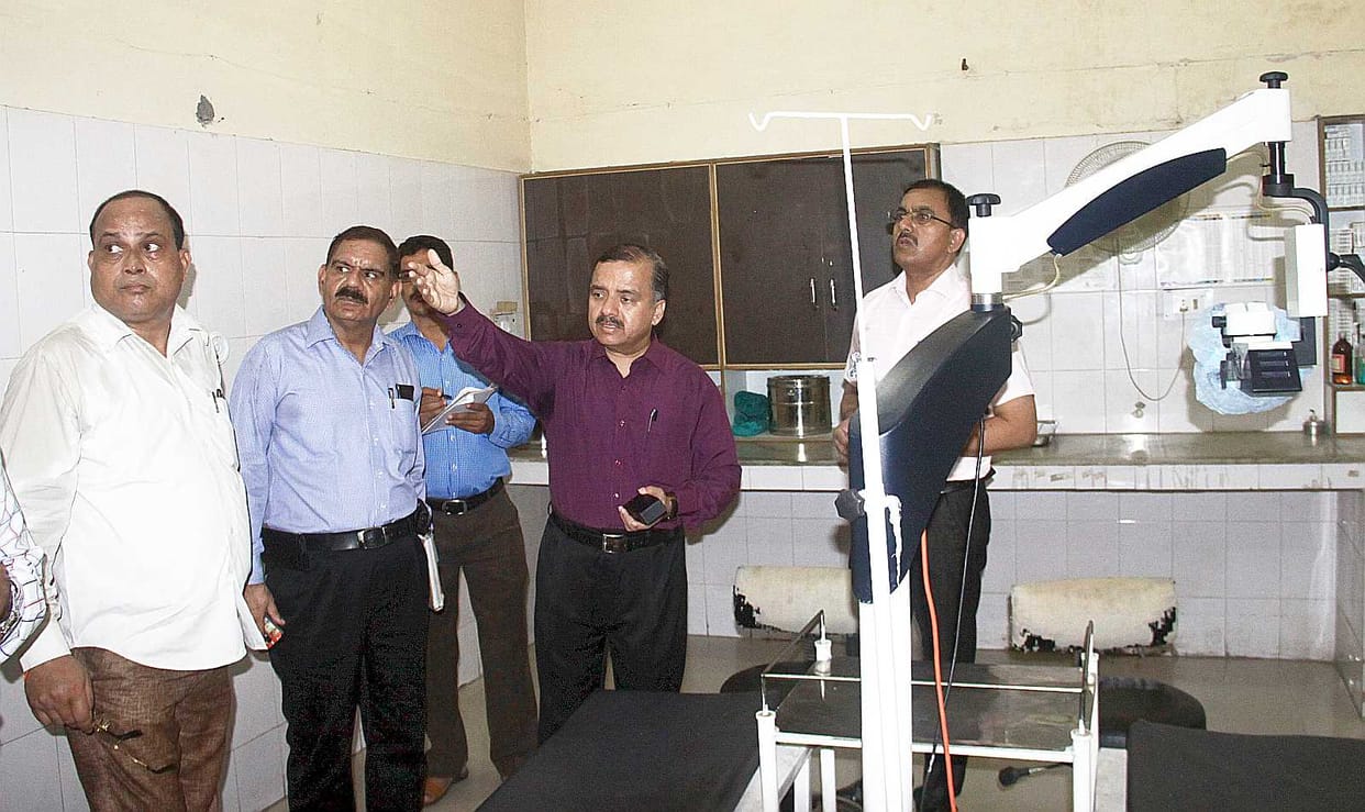 Polls open health services under the supervision of DM 
