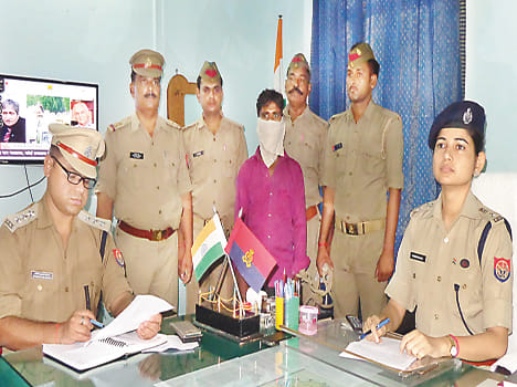 Crooks robbing fugitives nabbed from Kanpur businessman