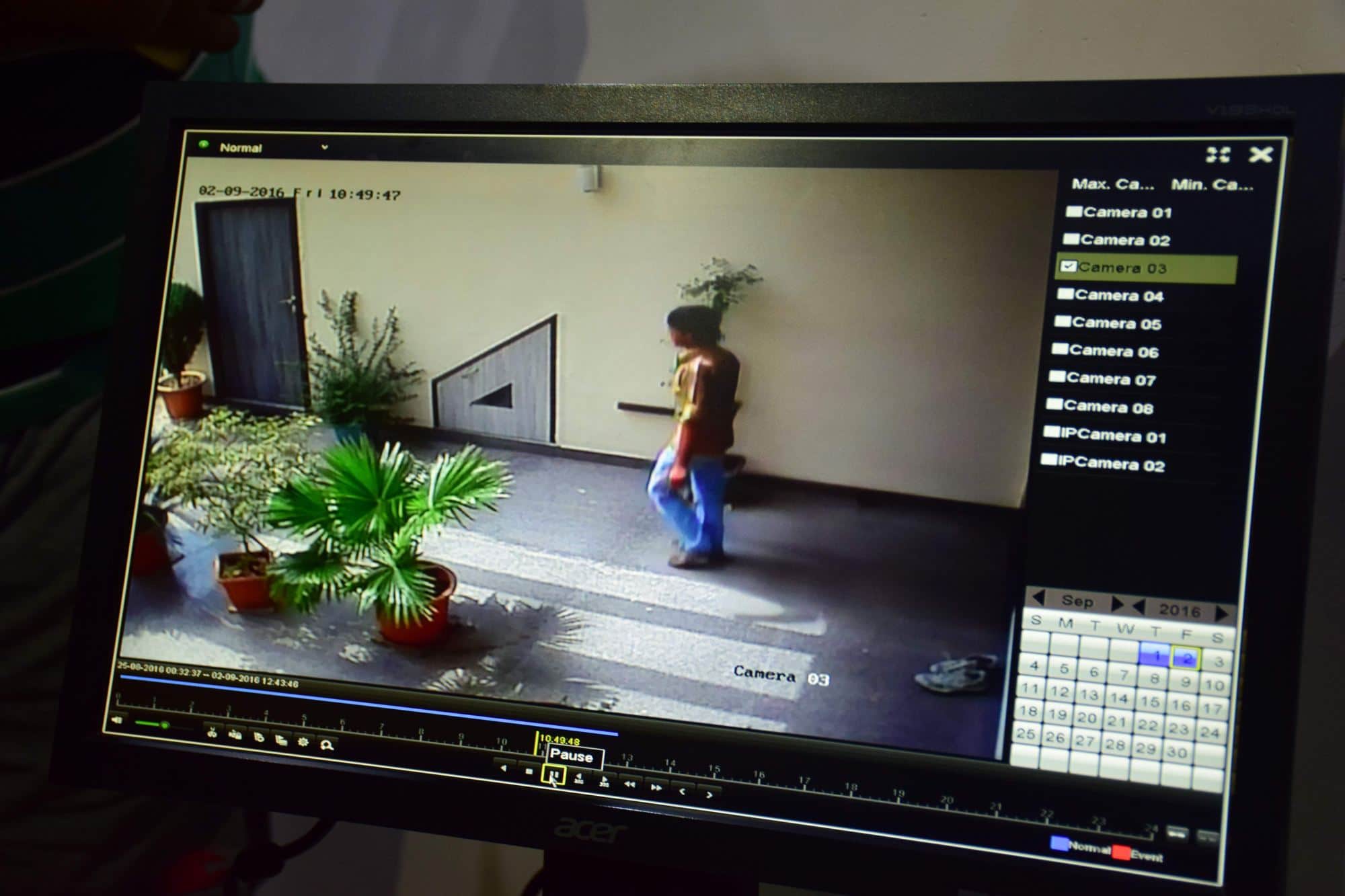 servant murdered woman brutally