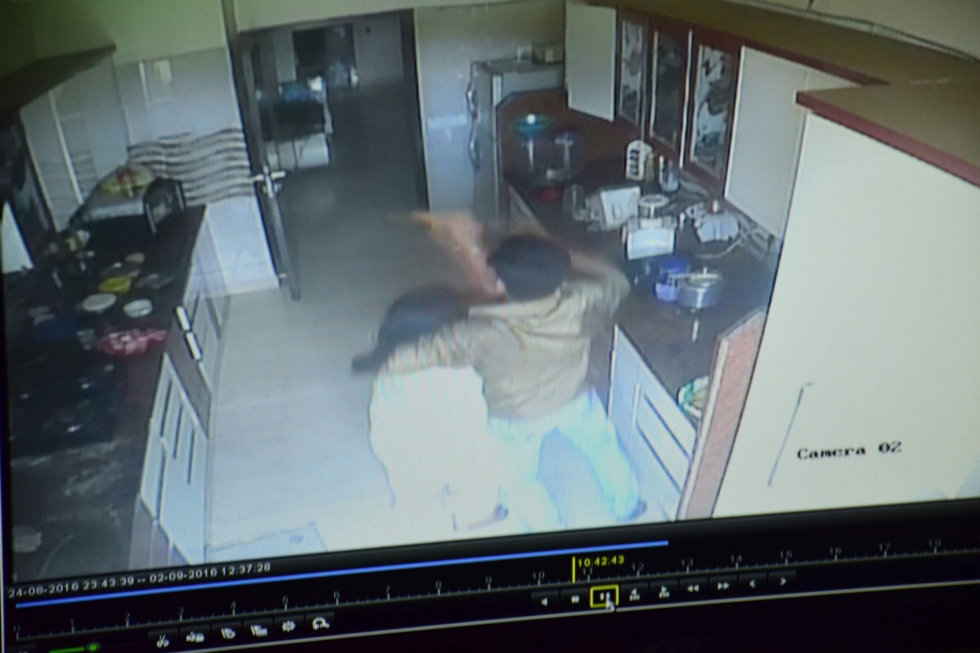 servant killed businessman wife, caught in cctv.