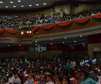 amit shah reaches lucknow to launch party app and website