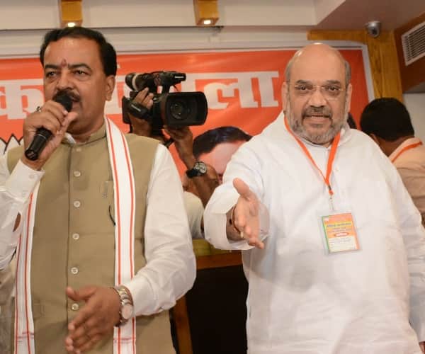 BJP chief amit shah in UP BJP office.