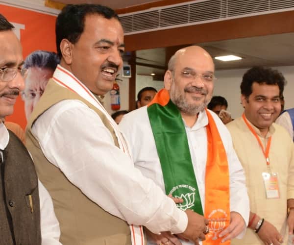 BJP chief amit shah in UP BJP office.