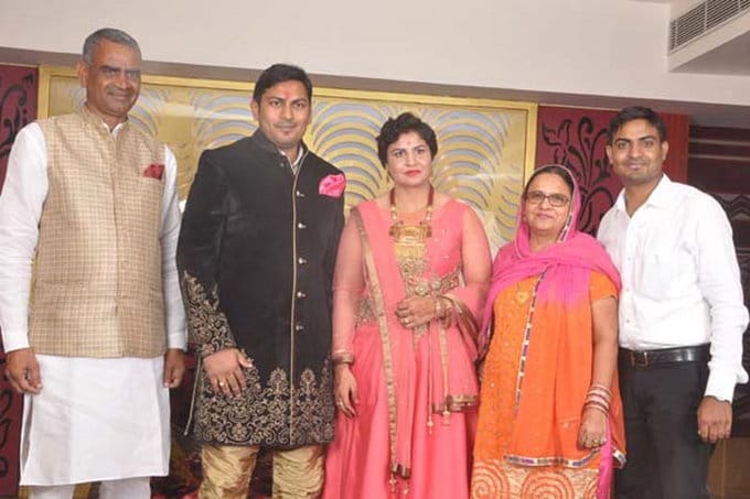 india's first arjun awardi lady wrestler dsp geetika jakhar engagement with engineer
